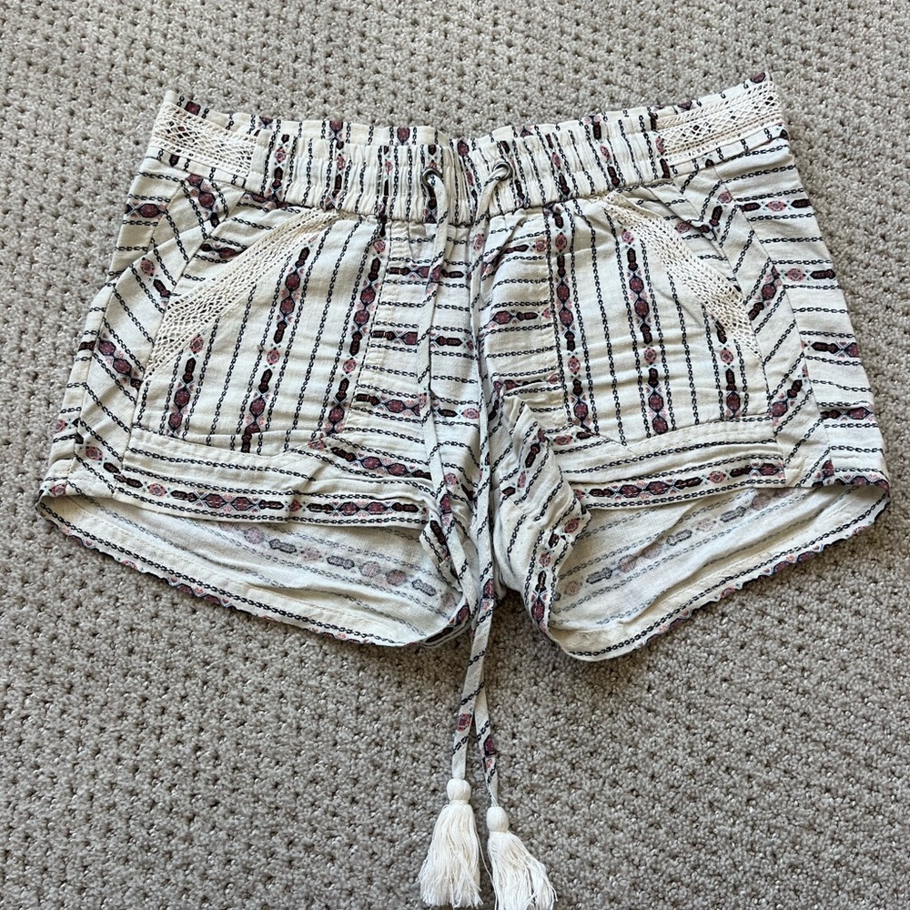 Striped Patterned Women's Shorts